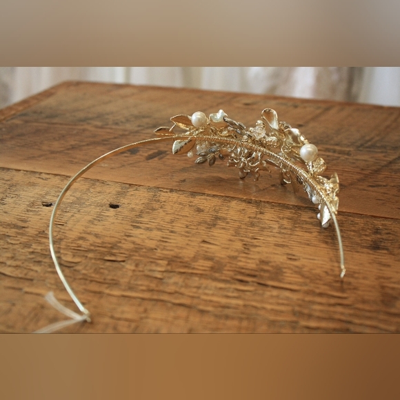 Gold Floral Headband - Picture 3 of 3